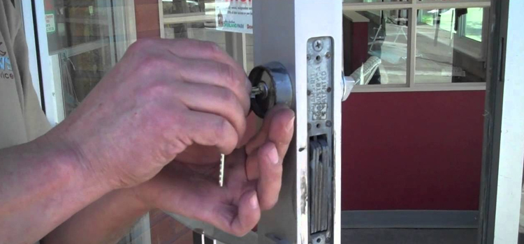 commercial door lock repair Menlo Park